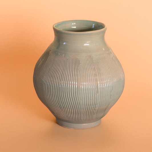 Tirquese Vase