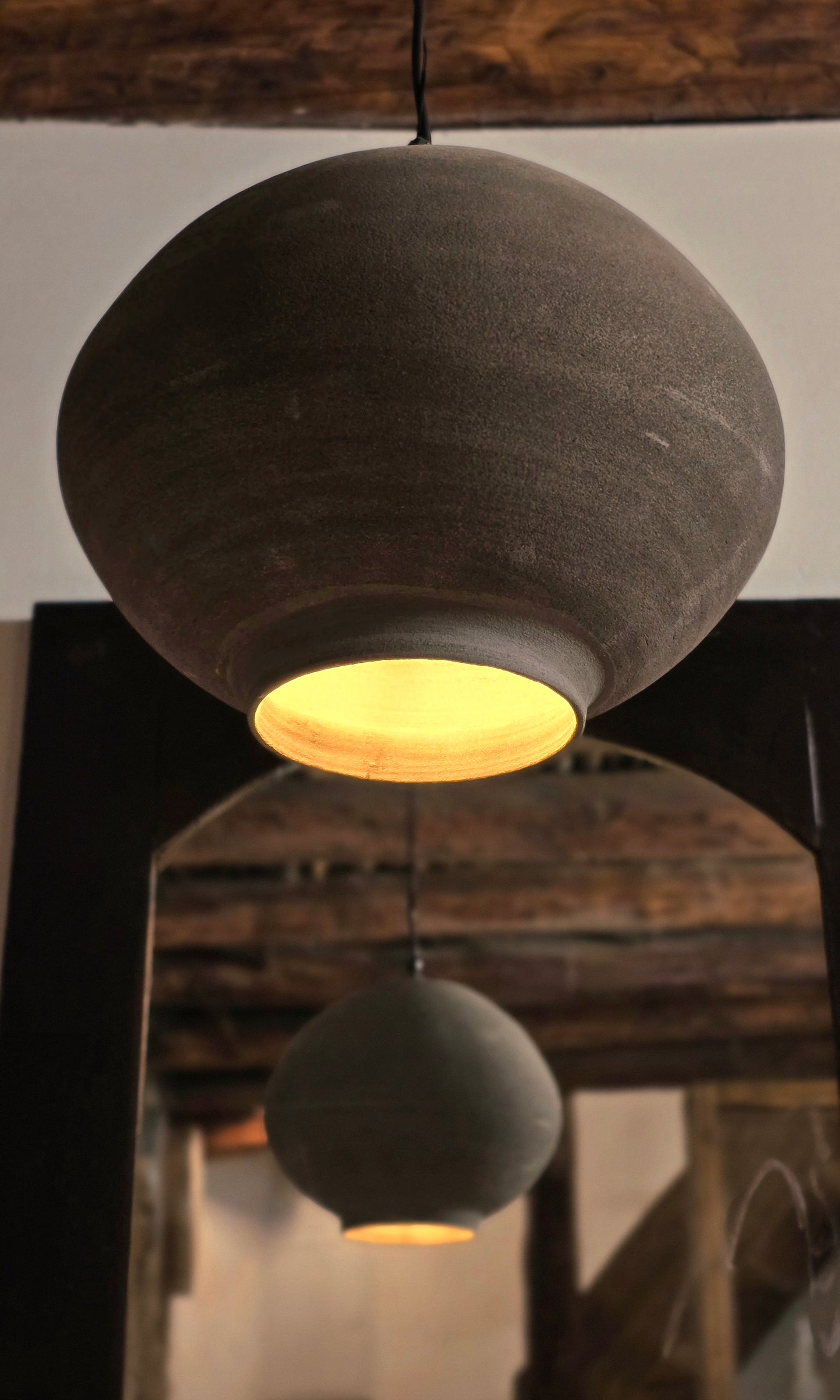 Ceramic Lighting/ Black